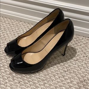 Ron White Black Peep Toe Stilettos 👠